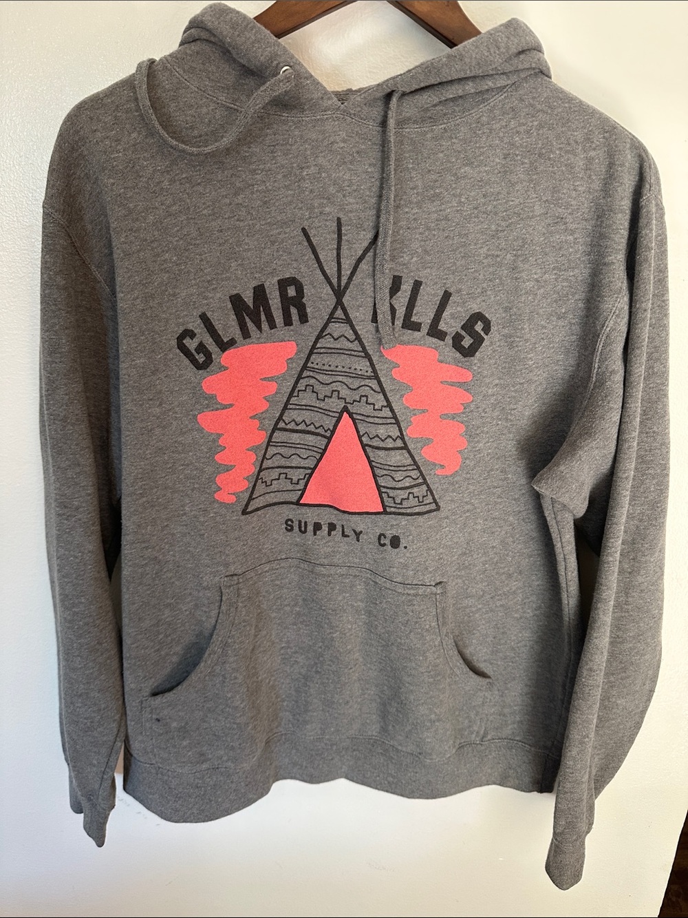 Glmr Kills Gray Hoodie Sweatshirt with Coral Graphic